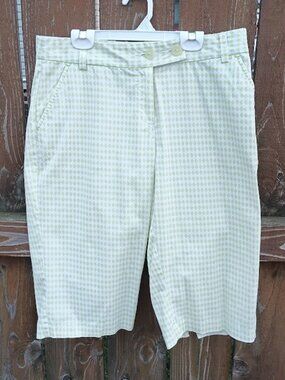 Tommy Bahama Golf Capri Pants Sz. 10